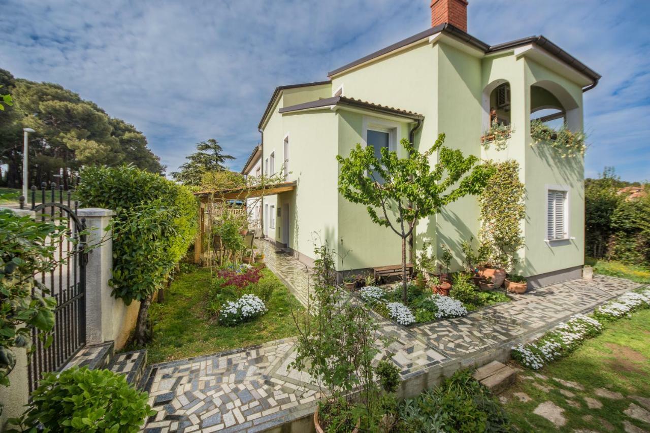 Piccola Pineta Apartment Pula Luaran gambar